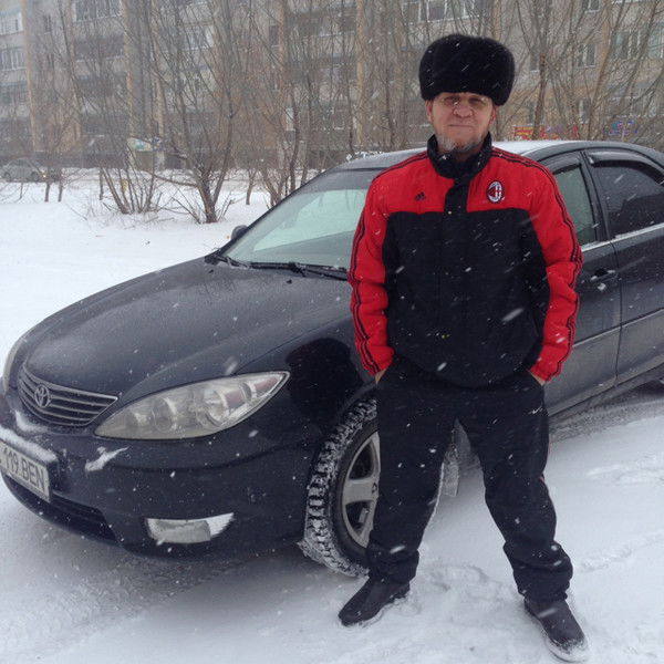 Сергей Устинов