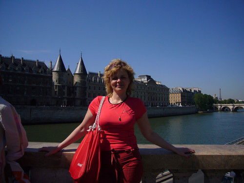 Елена Шония