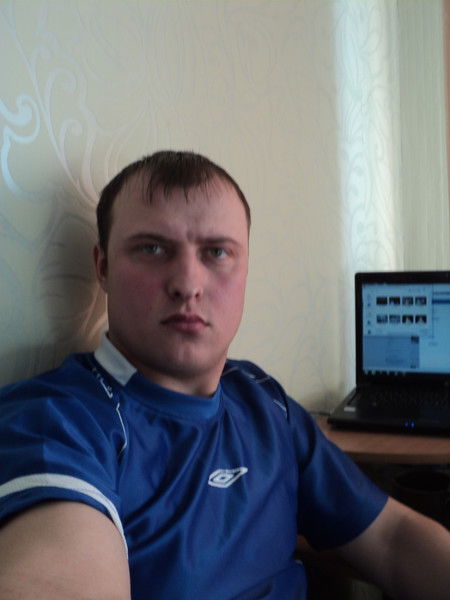 Юрий Парамонов