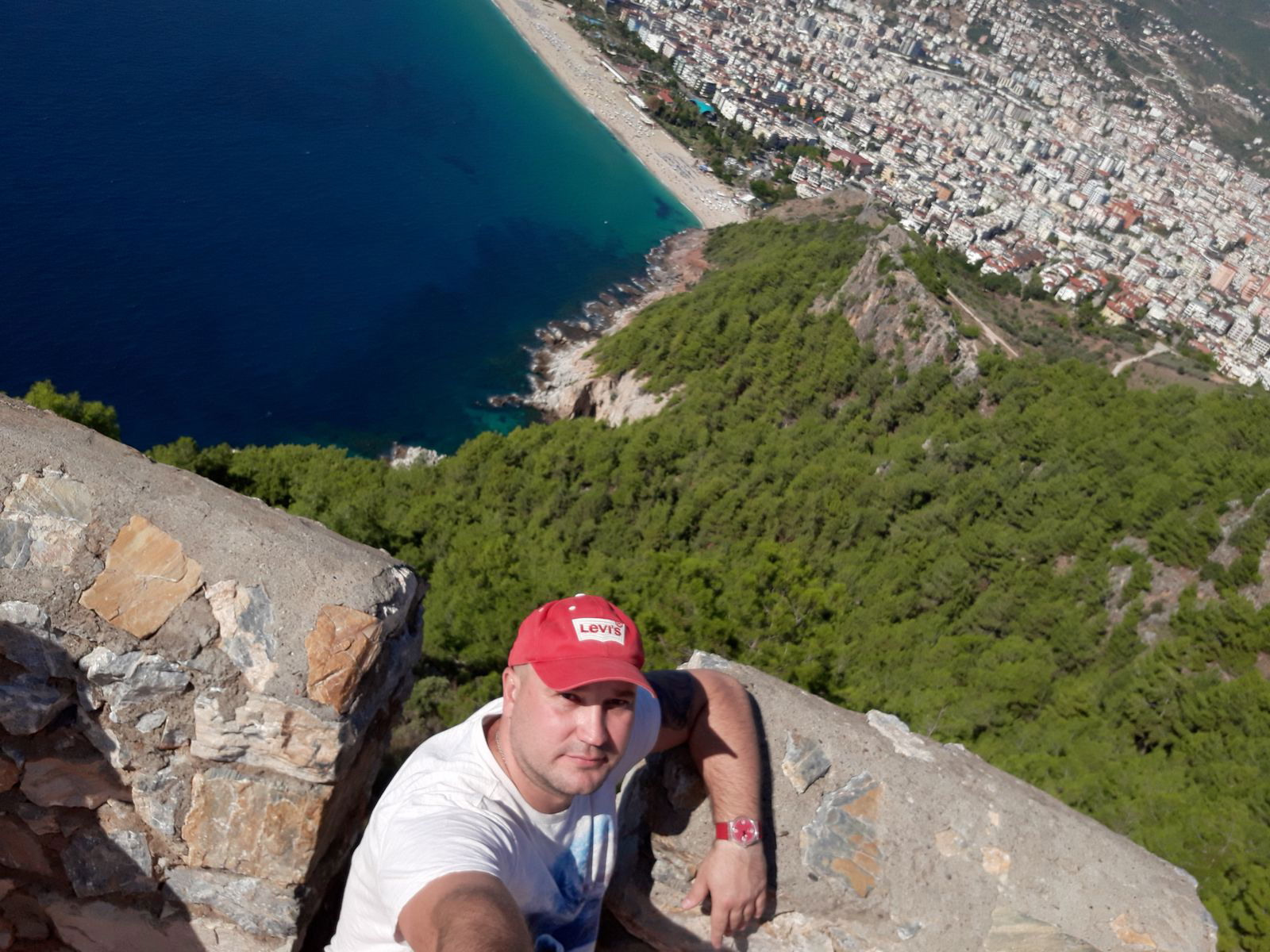 Роман Хватков