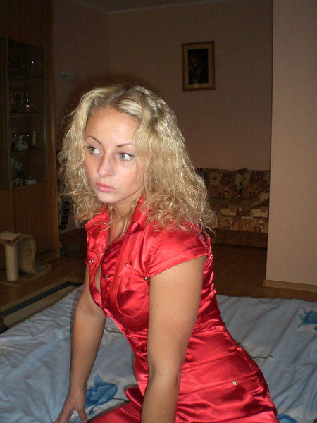 Лена Белкина