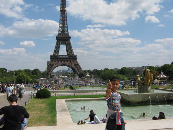 Ислам Азатов