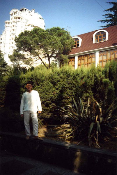 Николай Николаев