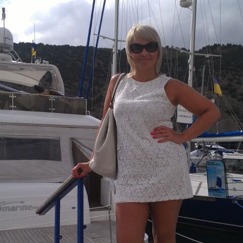 Лера Дмитренко