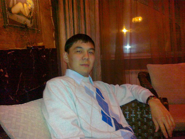 Азамат Байтлесов