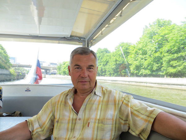 Виктор Матвеевич Кореньков