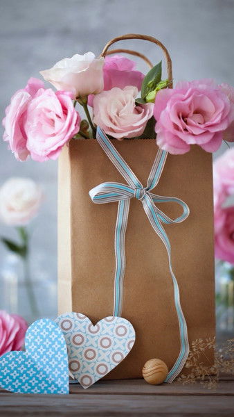 Айдана Султанова