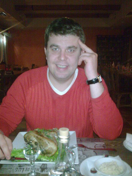 Дмитрий Швец