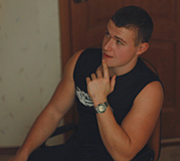 Владимир Титов