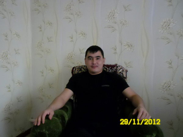 Дархан Агазов