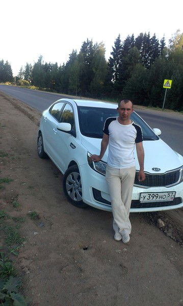 Олег Бражников