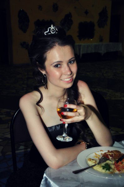 Элина Хитрова