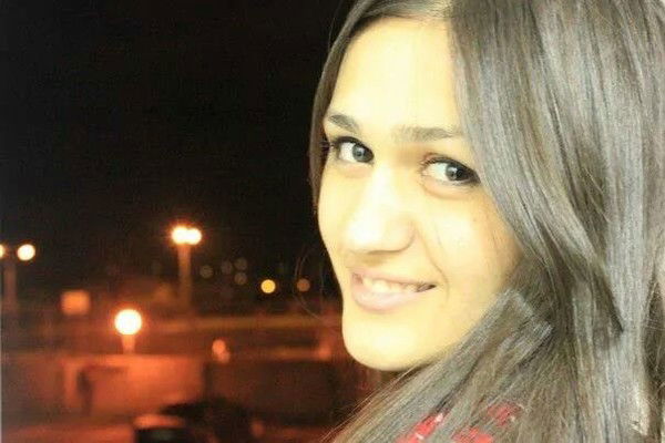 Анна Мавлонова