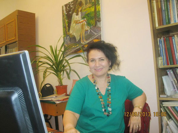 Изумруд Азизова