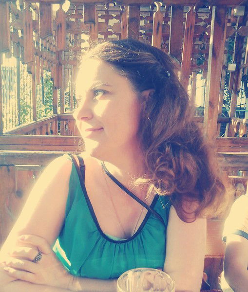 Елена Каратуманова