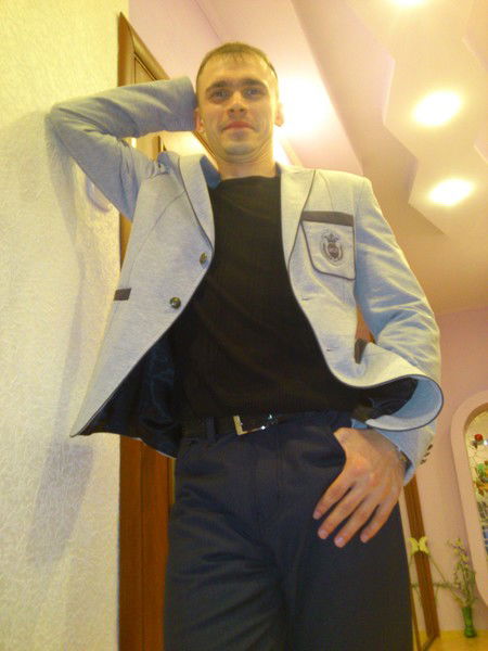 Александр Константинов