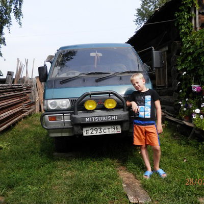 Егор Шапошников