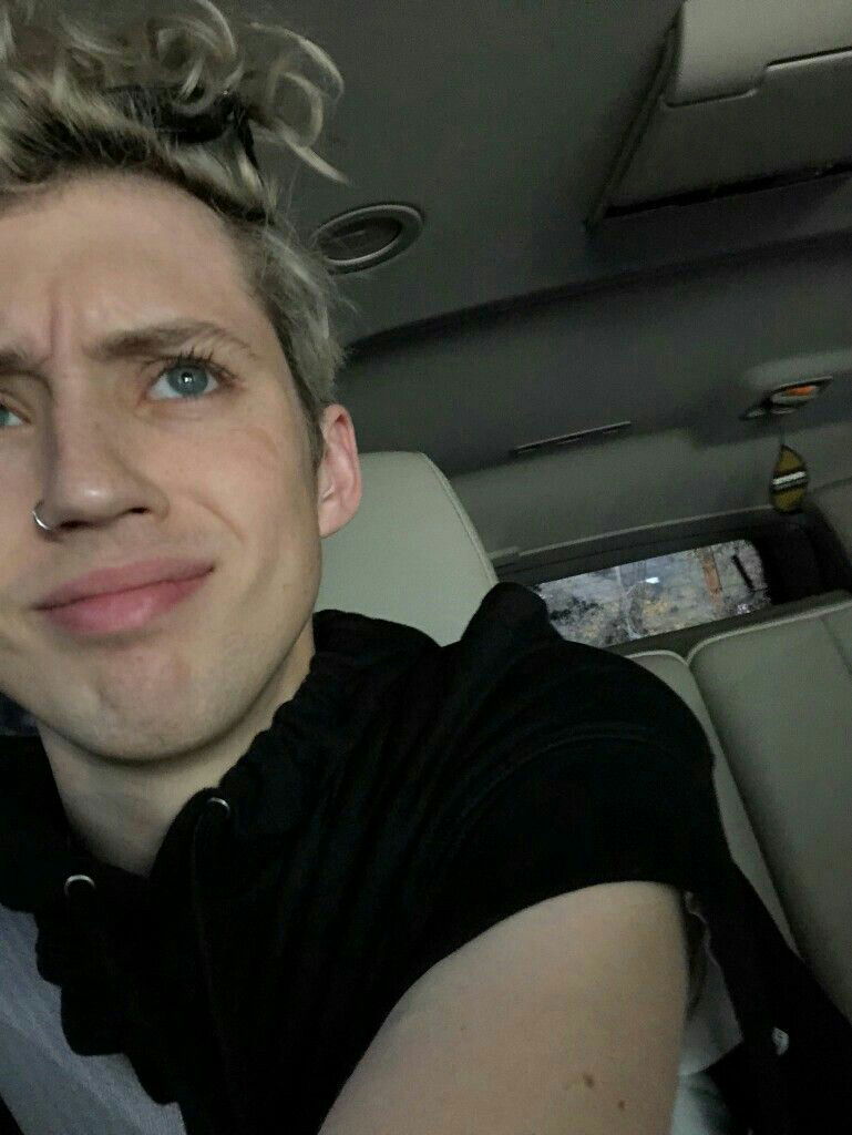 Карина Неред