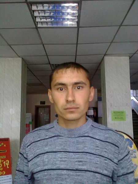 Андрей Тараканов