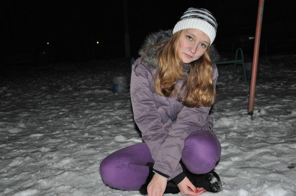 Лариса.... .))