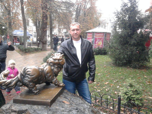 Сергей Олейник