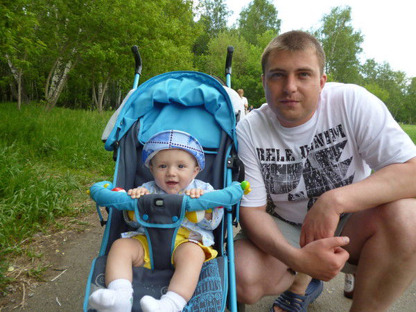 Александр Плотников