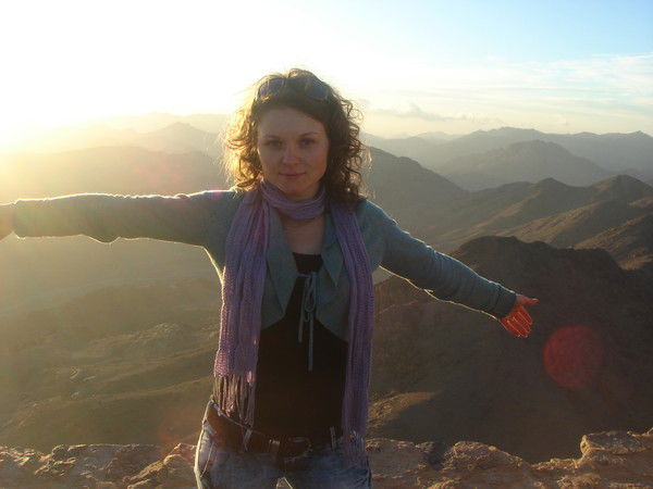 Алла Захарова