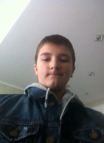 Руслан Костенко