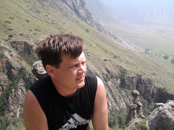 Владимир Простов