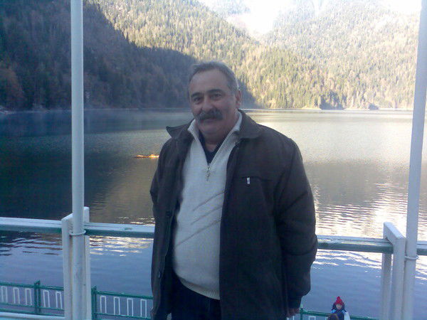 Артур Шагенович Мнацаканян