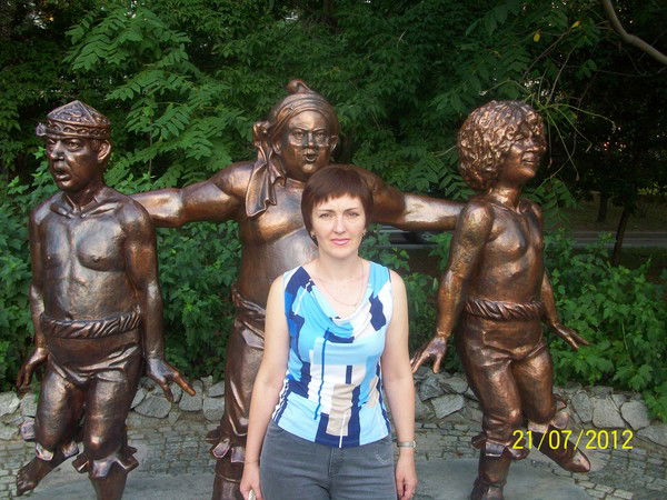 Елена Кустова