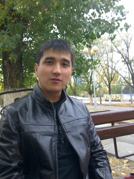 Женис Жумашев