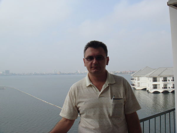 Владимир Красников