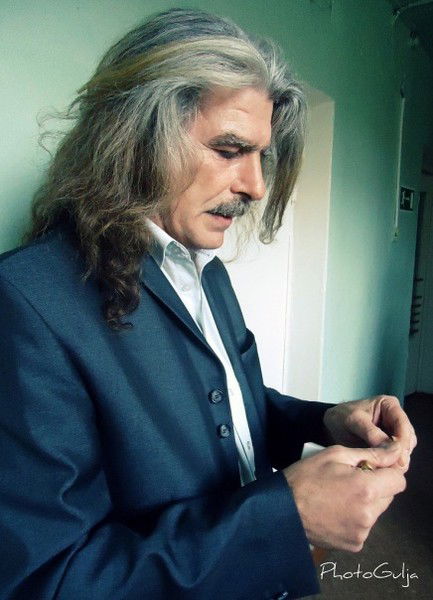 Александр Володин