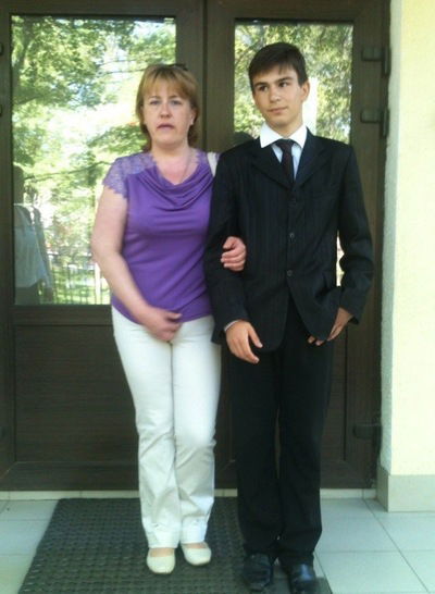 Наташа Мишина