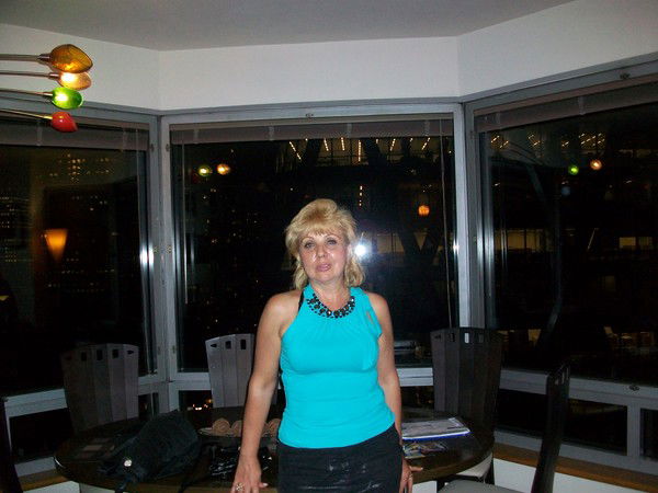 Елена Гусейнова