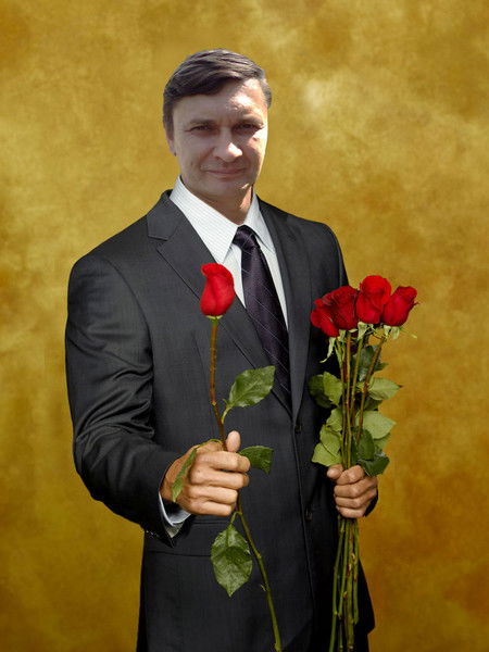 Александр Сушков