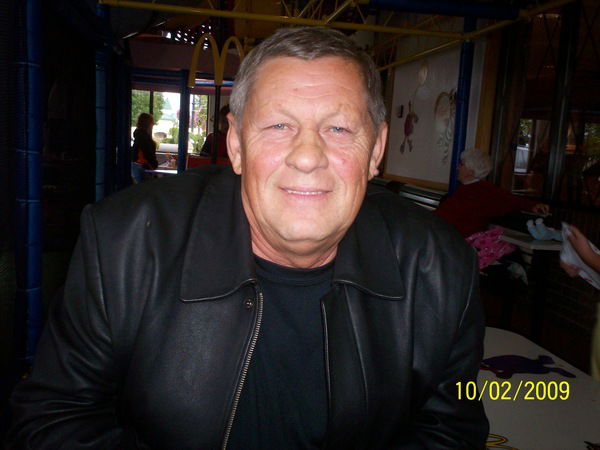 Валерий Петров