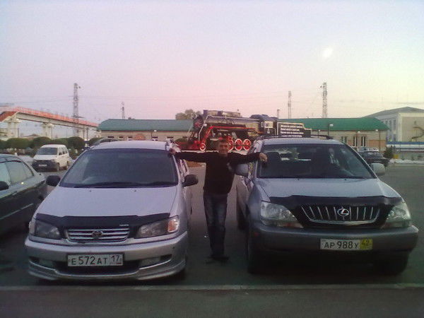 Александр Поживанченко