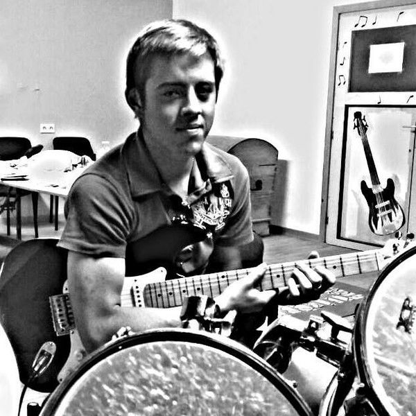 Yeiazel (Денис)