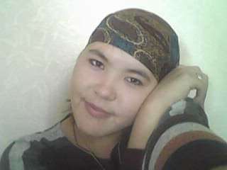 **baktyluu** **кыз**