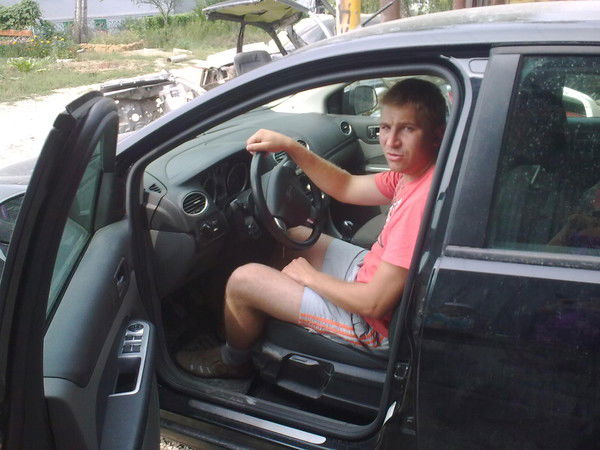 Андрей Суворов