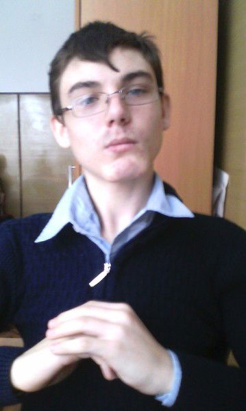 Антон Худяков