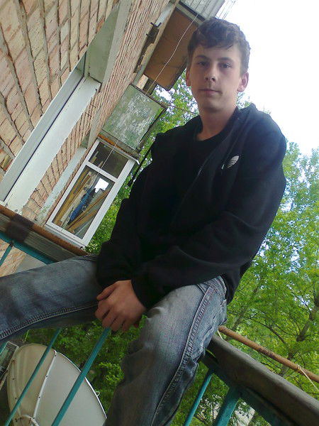 Руслан Степанов