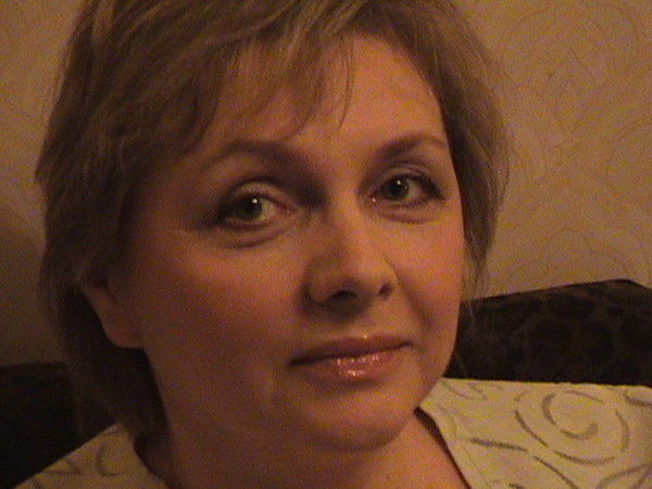 Лариса Попова