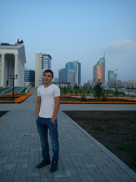 Алекс Глухов