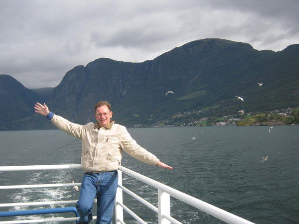 Илья Тихонов