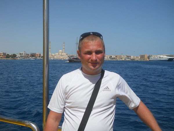 Андрей Дубовик