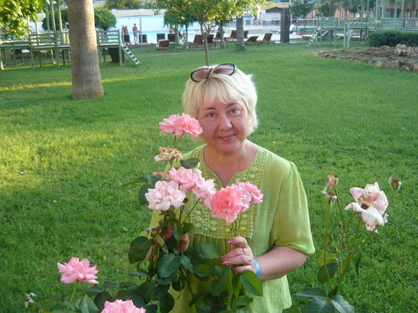 Наташа Богомягкова