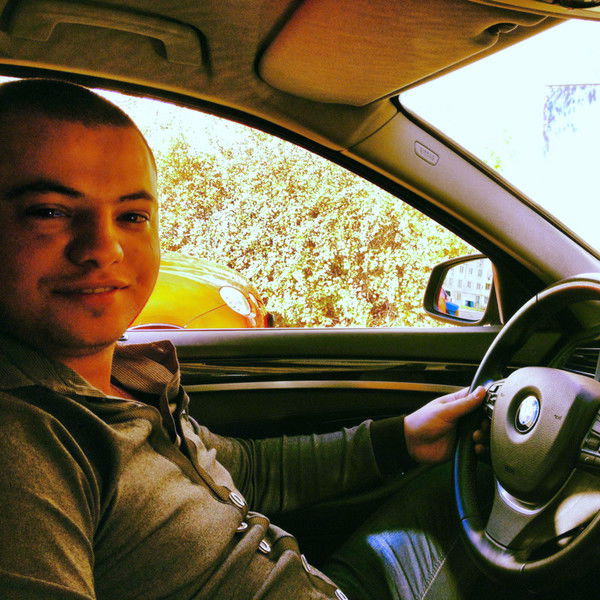 Артур Ваниян